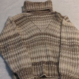 ✏️Hollister turtleneck knitted sweater
